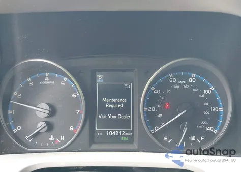 2018 Toyota Rav4 Xle z USA, uszkodzony, nr VIN 2T3WFREV3JW423959